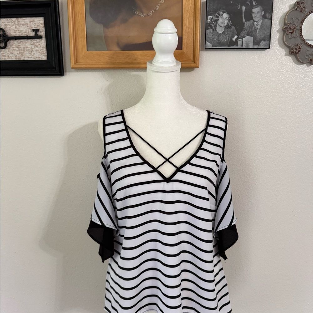 Bisou Bisou Black and White Striped Blouse